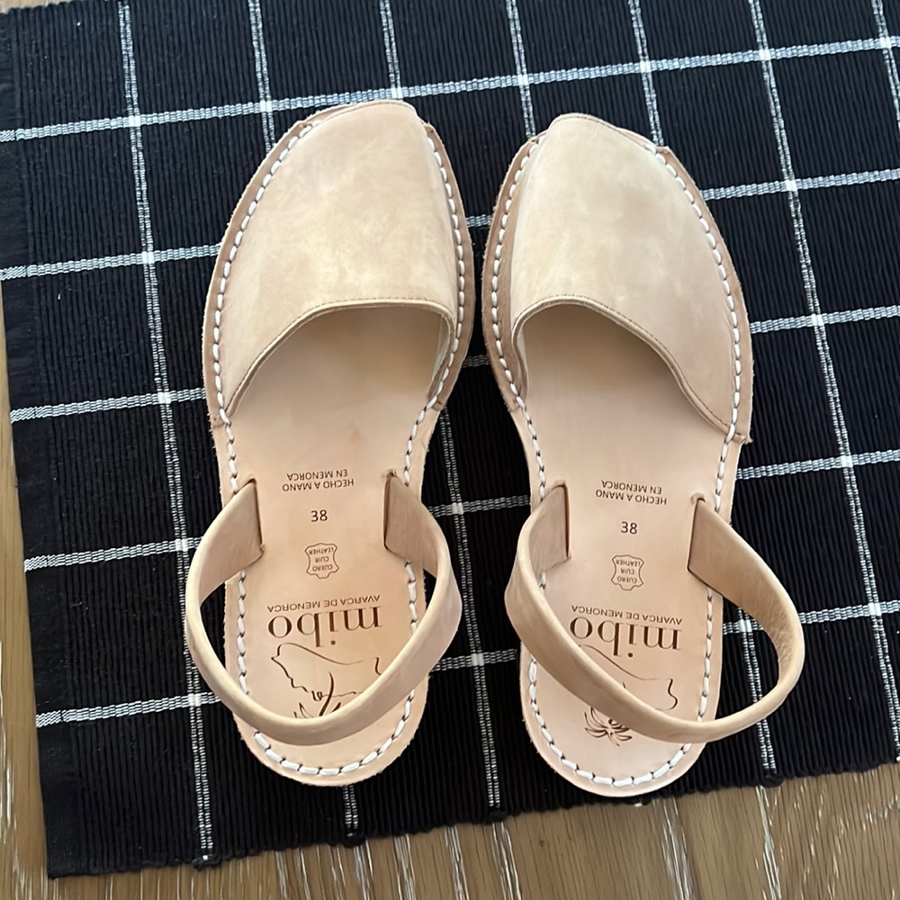 BRAND new Nubuck leather authentic Spanish avarcas